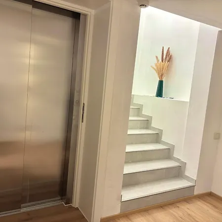 Gaestehaus Seeblick Penthousewohnung Lägenhet Seekirchen am Wallersee