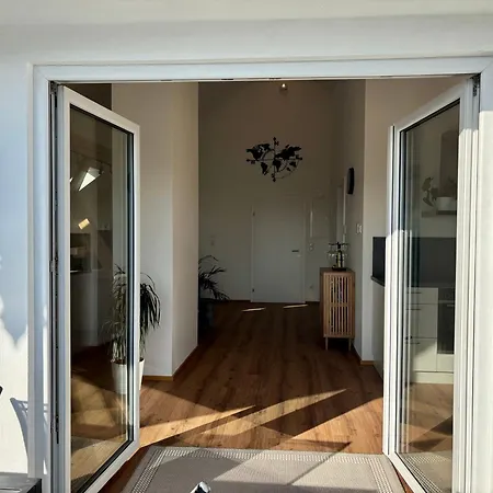 Gaestehaus Seeblick Penthousewohnung Seekirchen am Wallersee