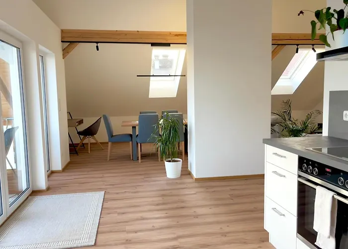 Gaestehaus Seeblick Penthousewohnung Appartement Seekirchen am Wallersee