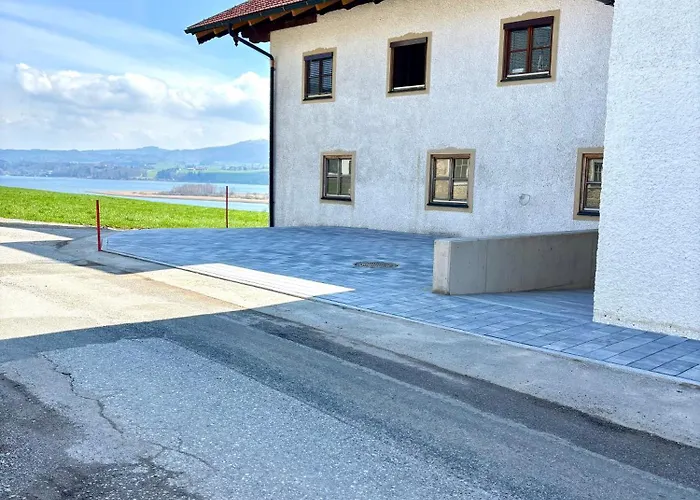 Appartement Gaestehaus Seeblick Penthousewohnung Seekirchen am Wallersee